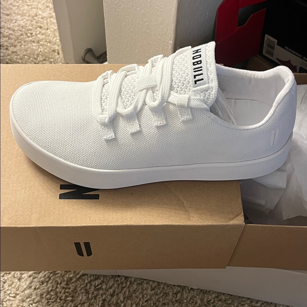 NOBULL White recs Canvas - never worn